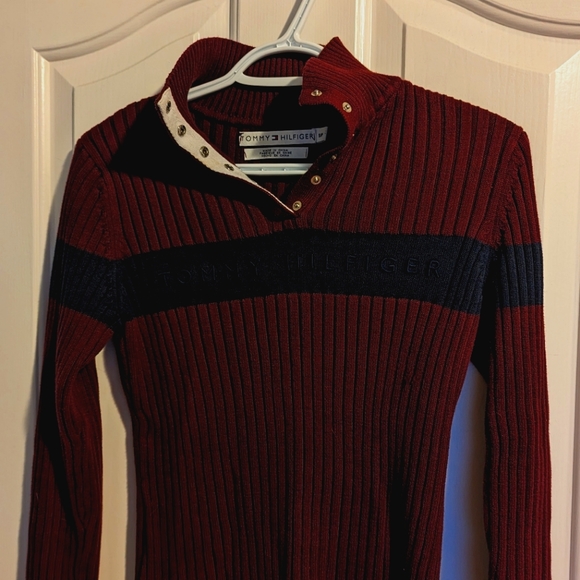 Tommy Hilfiger Red Button Neck Sweater Size Small - Picture 2 of 5